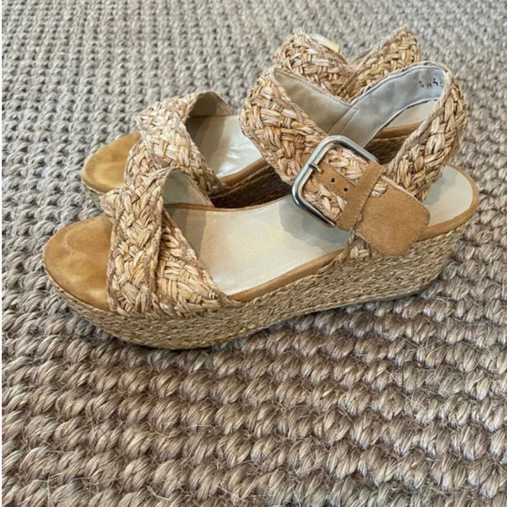 Stuart Weitzman Sandals Size 7 Raffia Woven Platform Shoes